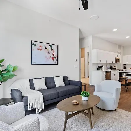 The Corbin 1306 - The Dartmouth Apartment